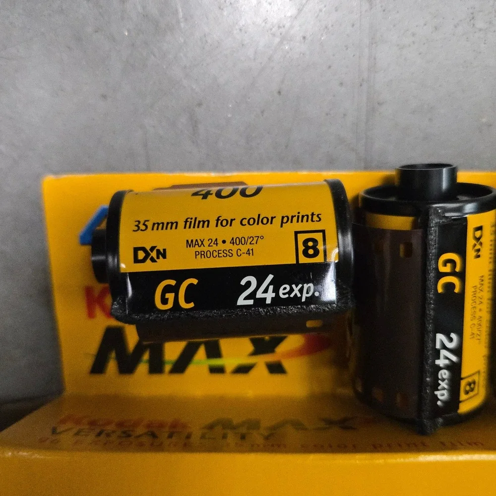 VTG Kodak Max 400 35mm Film Color Print 24 Exp 3 Rolls Expired 2004 Photography